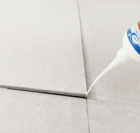 长兴瓷砖空鼓维修公司分享卫生间瓷砖脱落的原因可能有以下几点